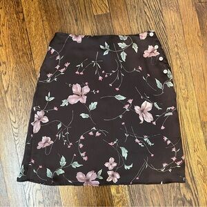 brown floral skirt!